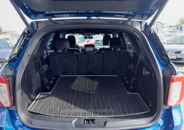 Ford Explorer cena 188000 przebieg: 55500, rok produkcji 2020 z Myślenice małe 301